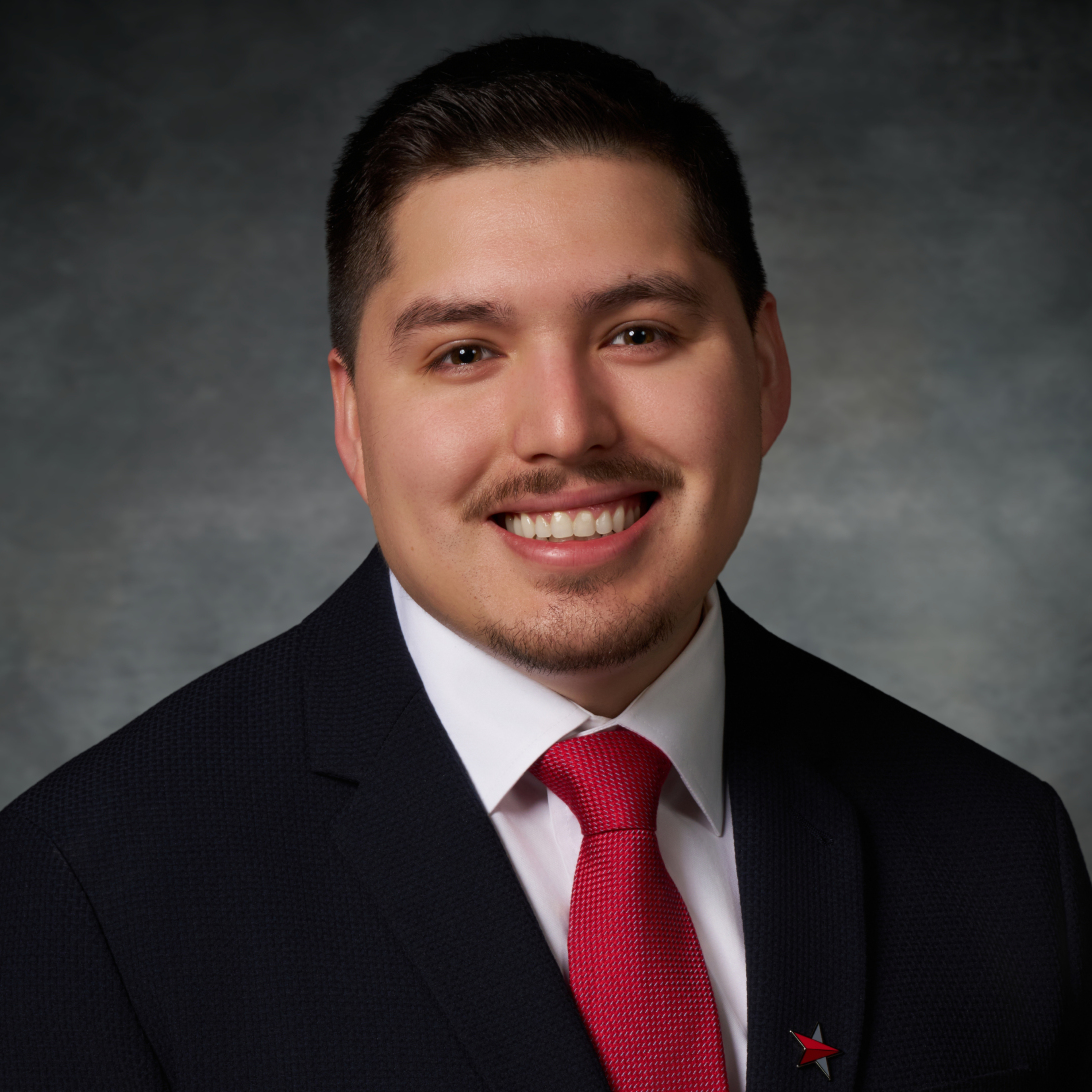 Yavel Hernandez picture